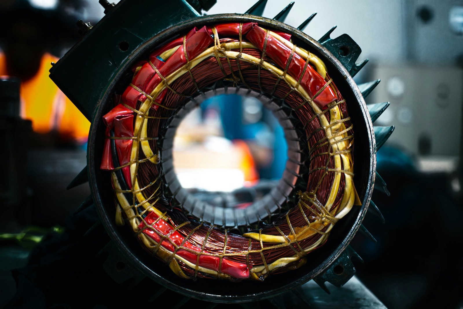 Electric motor stator with copper windings for Epo-Weld™ HTP high-temperature potting compound impregnation